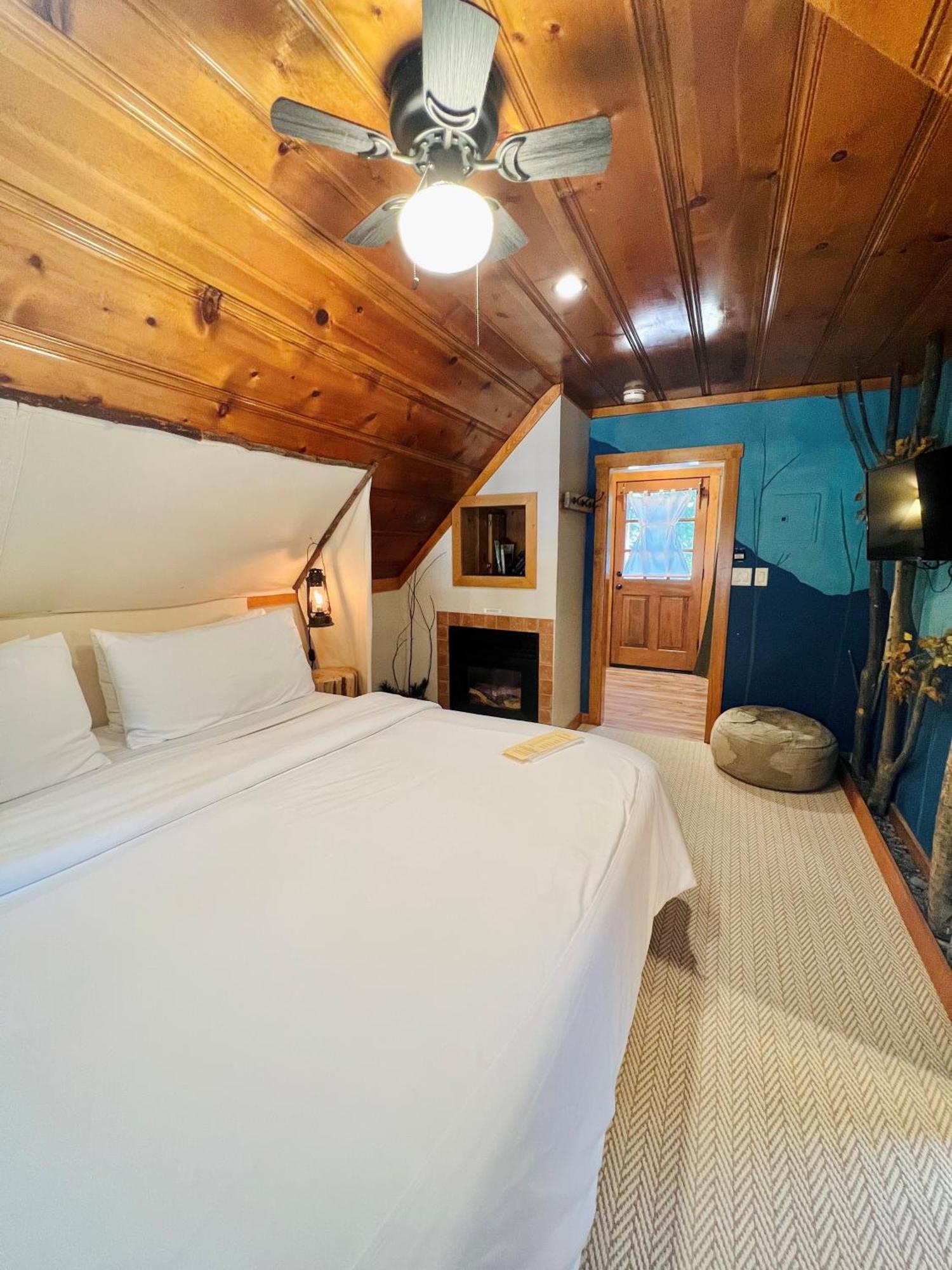 Cottage Inn At Lake Tahoe (Adults Only) タホシティ エクステリア 写真